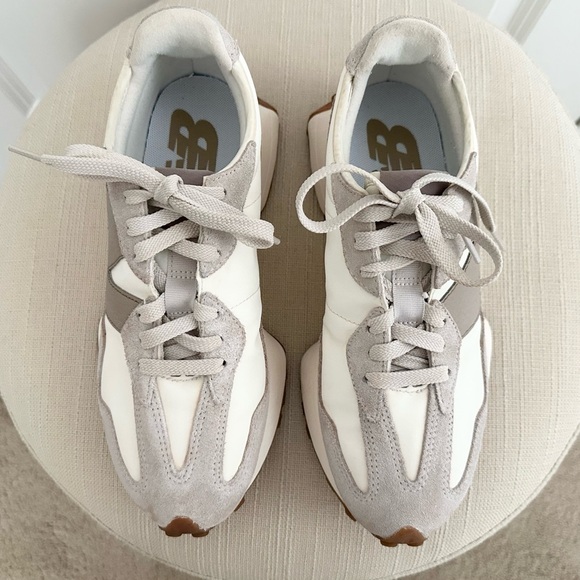 New Balance Women's & Men’s 327 Logo Pop Casual Sneakers - Picture 3 of 15